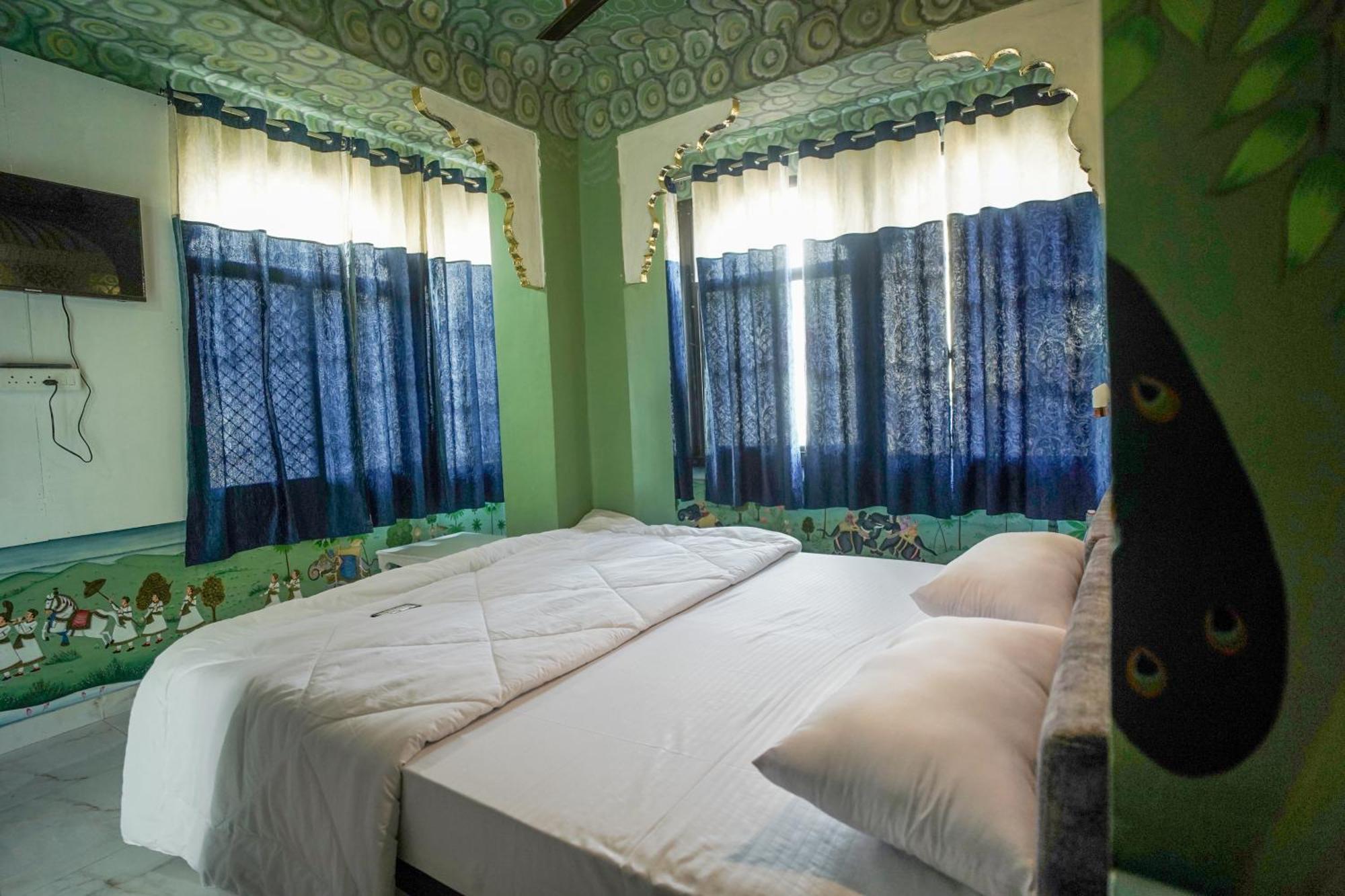 Island Tower Guest House Udaipur Ngoại thất bức ảnh