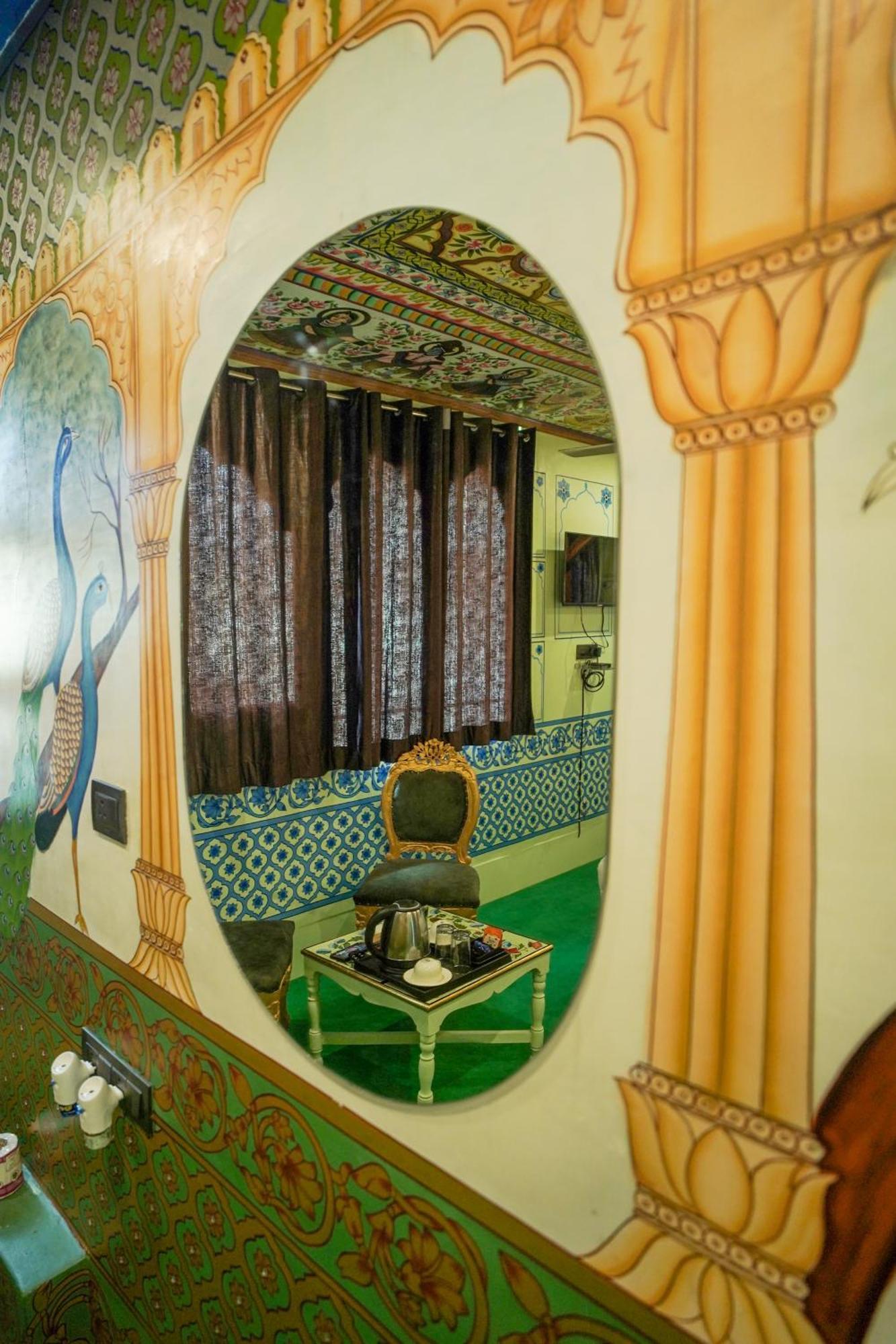 Island Tower Guest House Udaipur Ngoại thất bức ảnh