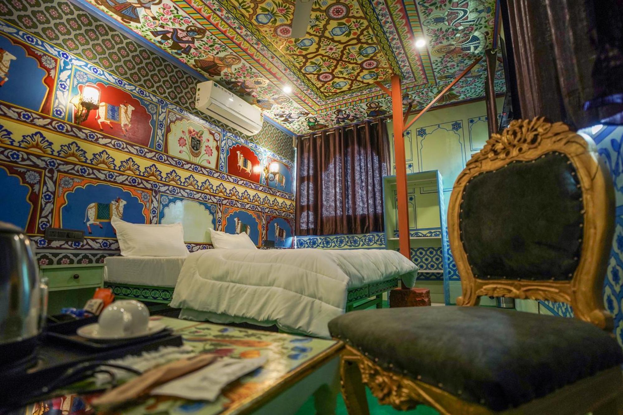Island Tower Guest House Udaipur Ngoại thất bức ảnh