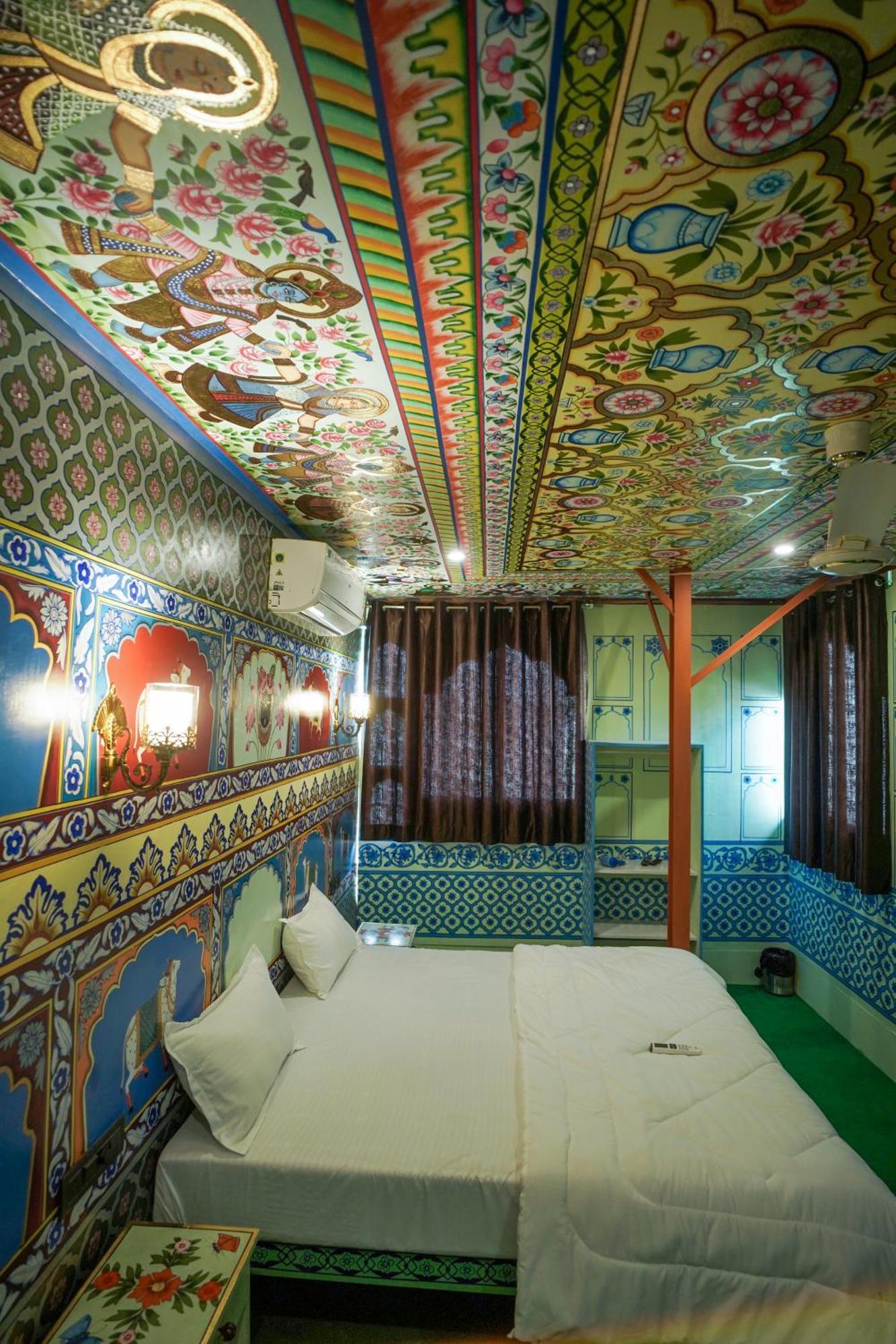Island Tower Guest House Udaipur Ngoại thất bức ảnh